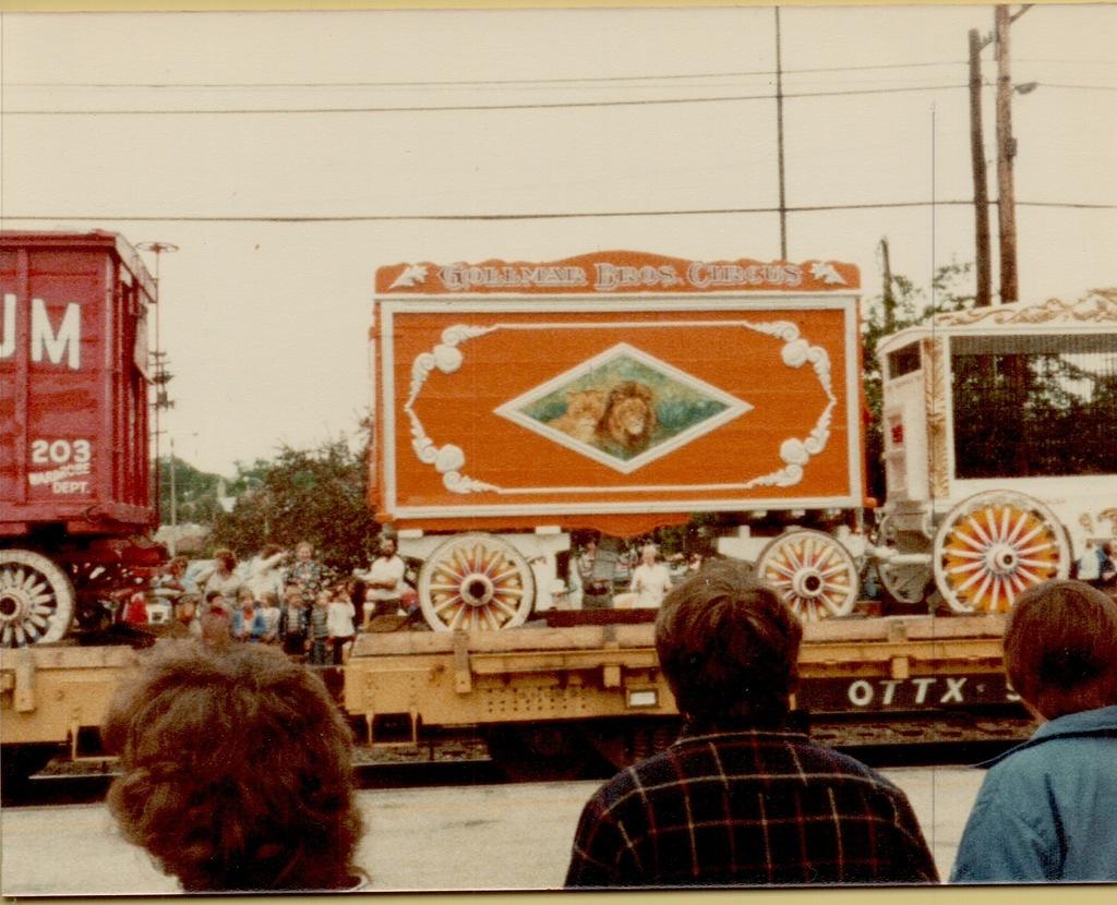 Circus Train Thru Park Ridge 1981-6