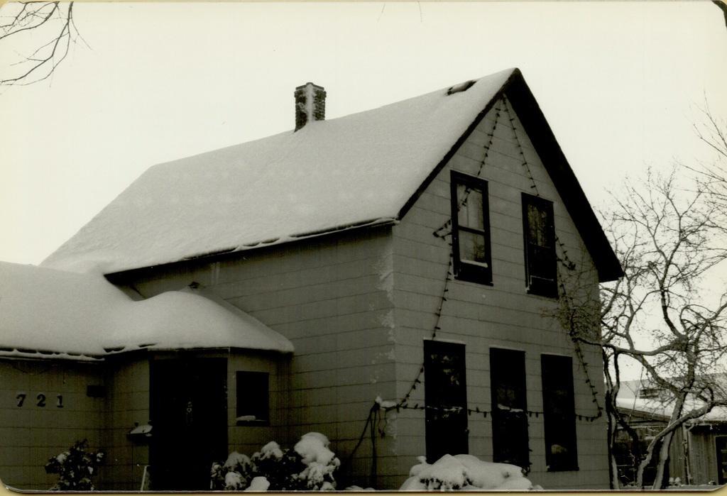 Elm Street Winter 1978-17