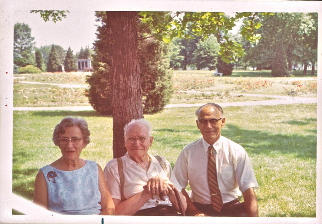 Eva & Andy Gedde w/ Edward Baxter