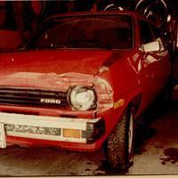 Damaged '79 Ford Fiesta 1983-3